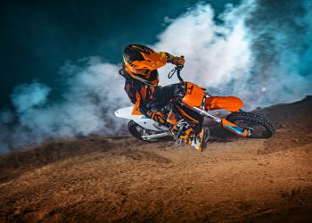 499534_MY23 KTM SX-E 5 - Action - CAT A_EU_ Global